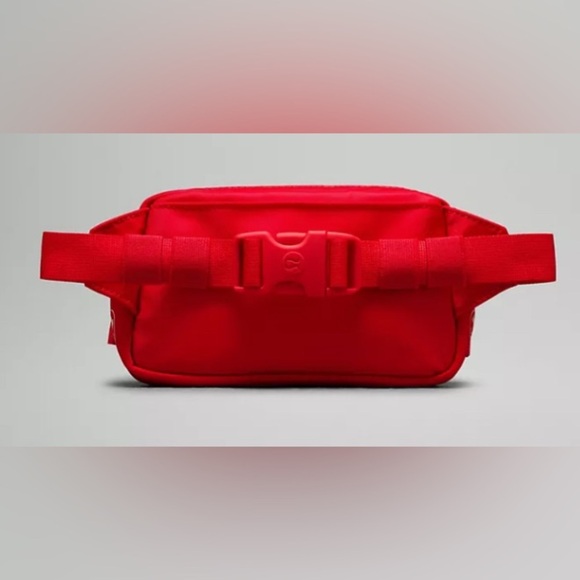 Lululemon Unisex Red Belt Bag - Picture 3 of 8